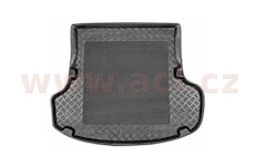 plastová vložka do kufru s protiskluzovou úpravou